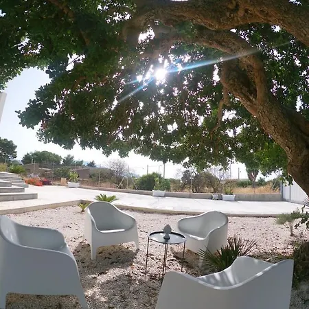 I Due Carrubi Holiday home Custonaci